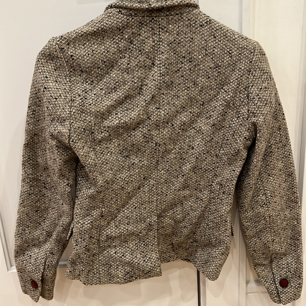 Short tweed blazer with fun cowboy lining - Picture 5 of 6